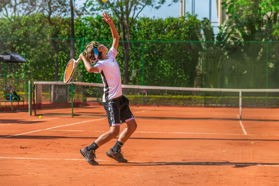 Tenis
